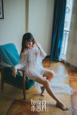 激吻戏吻胸